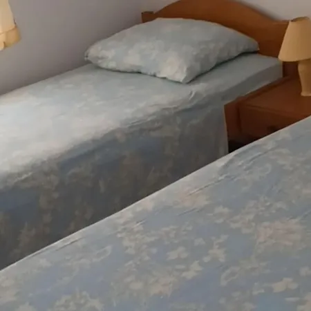 Cvetnic Apartment