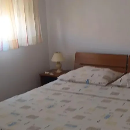 Cvetnic Apartment *